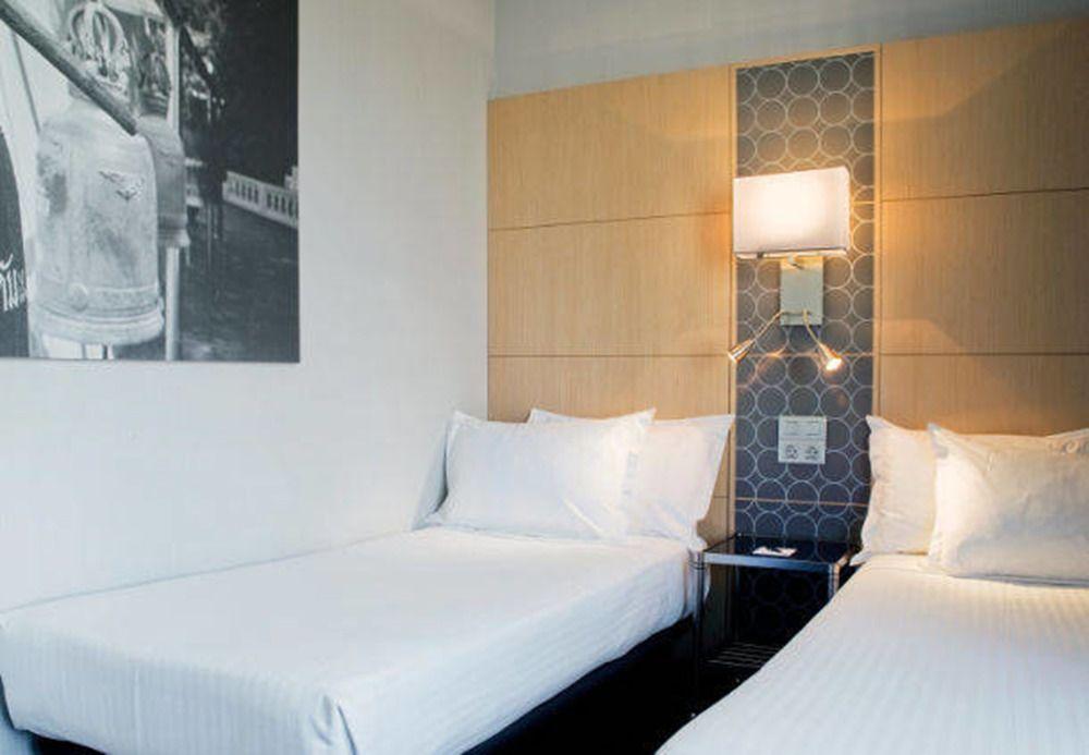 Ac Hotel Victoria Suites By Marriott Barcellona Esterno foto